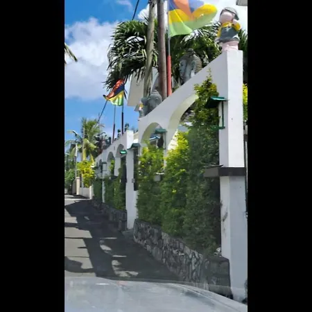 Cheerful 1 Bed Vacation Home With Tours & Facilities La Gaulette Exterior photo